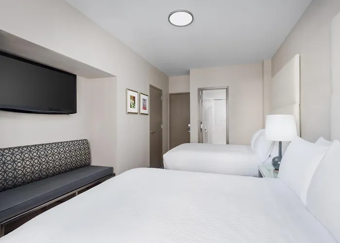 Express - Magnificent Mile By Ihg 3* Chicago