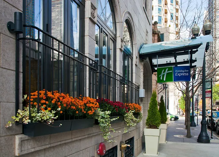 Express - Magnificent Mile By Ihg Hotel