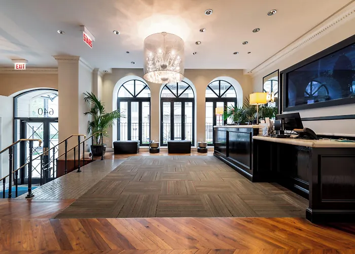 Express - Magnificent Mile By Ihg 3*