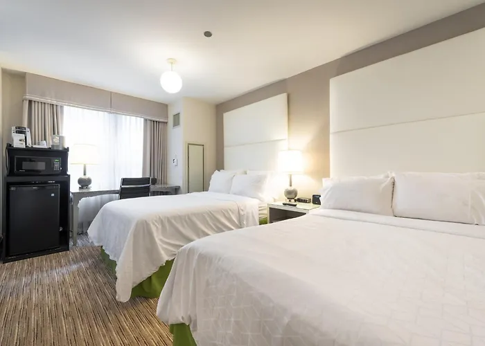 Express - Magnificent Mile By Ihg Chicago