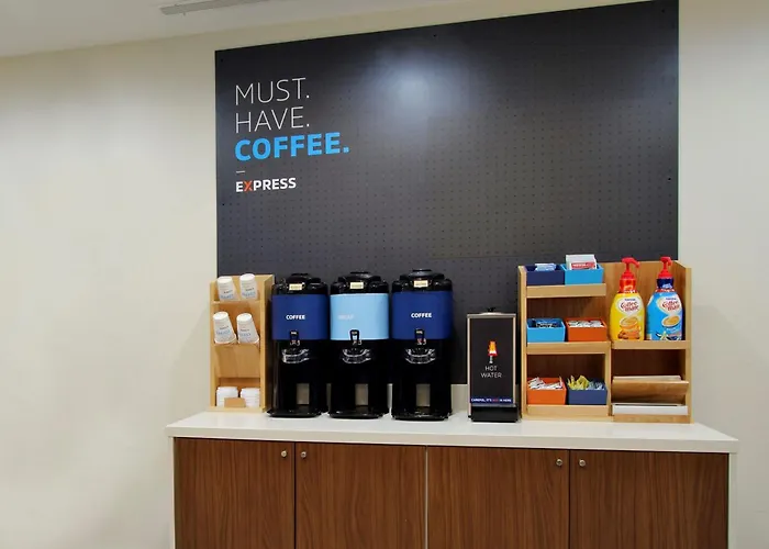 Express - Magnificent Mile By Ihg Hotel Chicago