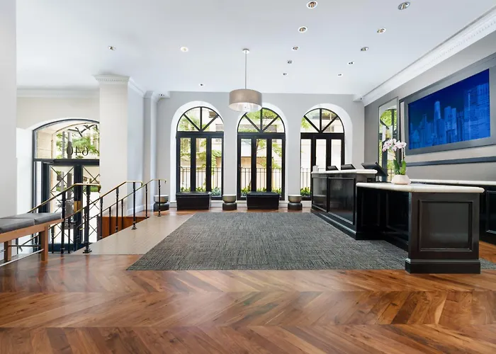 Express - Magnificent Mile By Ihg 3*