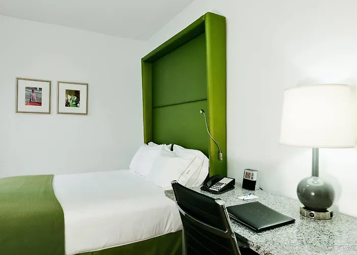 Express - Magnificent Mile By Ihg 3* Chicago