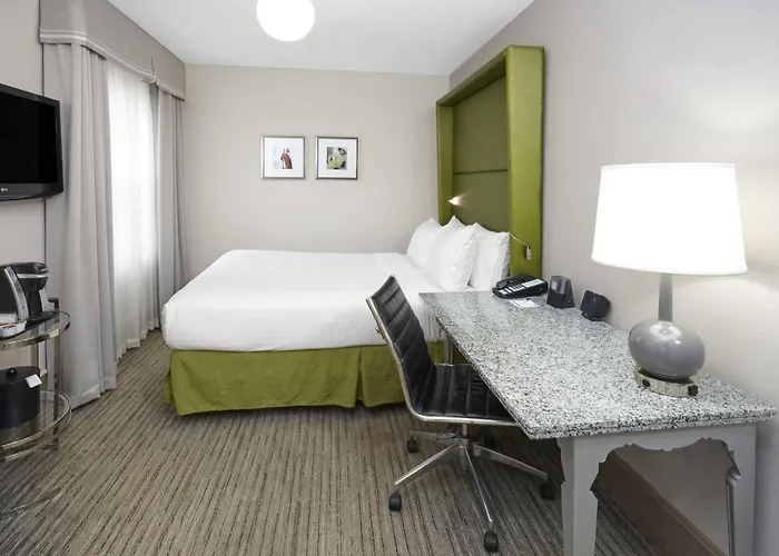 Hotel Express - Magnificent Mile By Ihg
